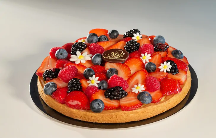 Crostata ai frutti di bosco intera
